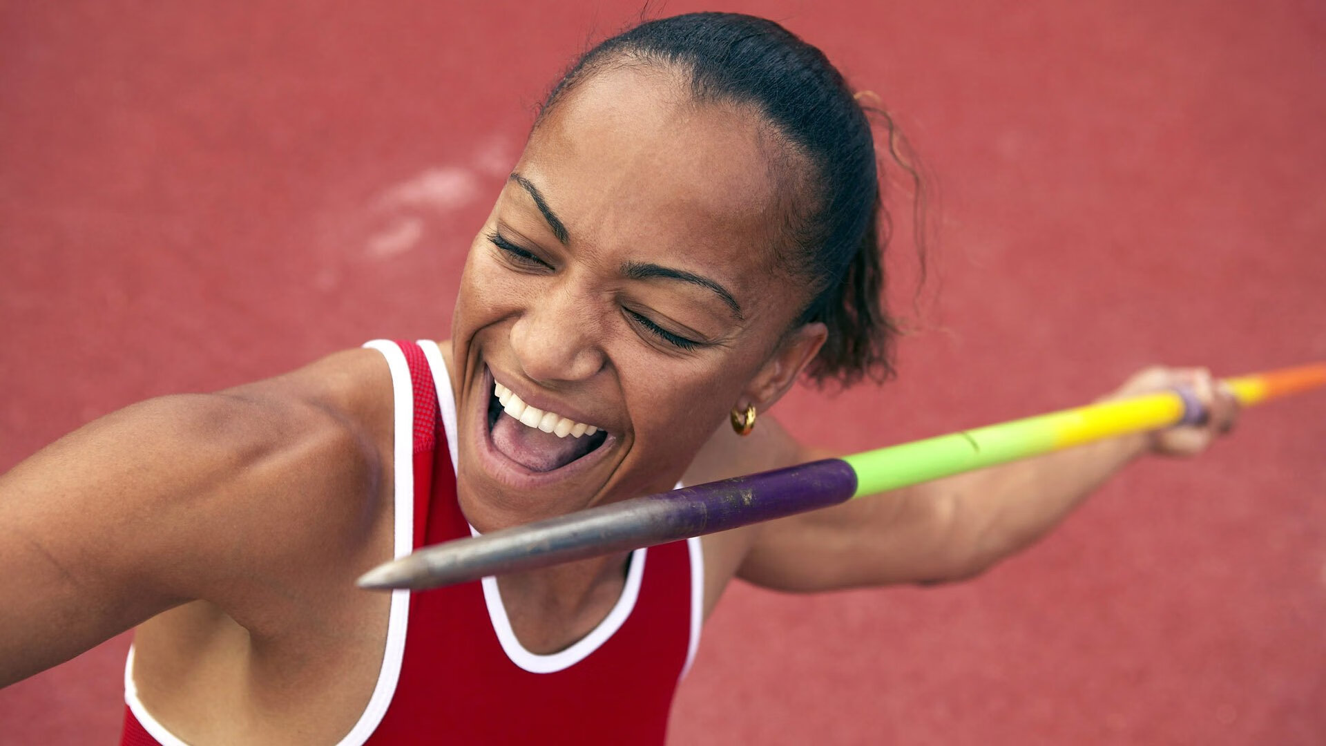 全国“城市之巅”登楼赛 总冠军五分钟内冲顶60层